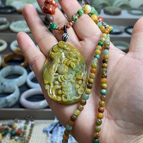 颈饰未镶嵌翡翠翡翠吊坠