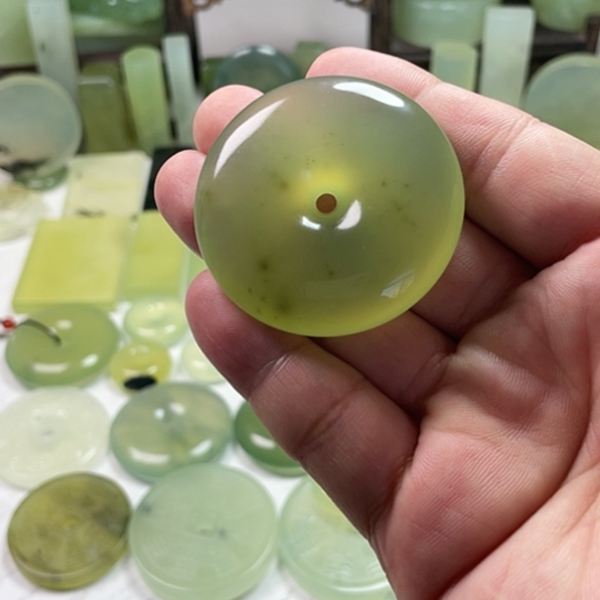 【闪购商品】未镶嵌岫玉挂件老**酒