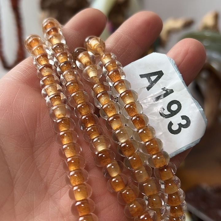 是***呀玛瑙/玉髓未镶嵌颈饰