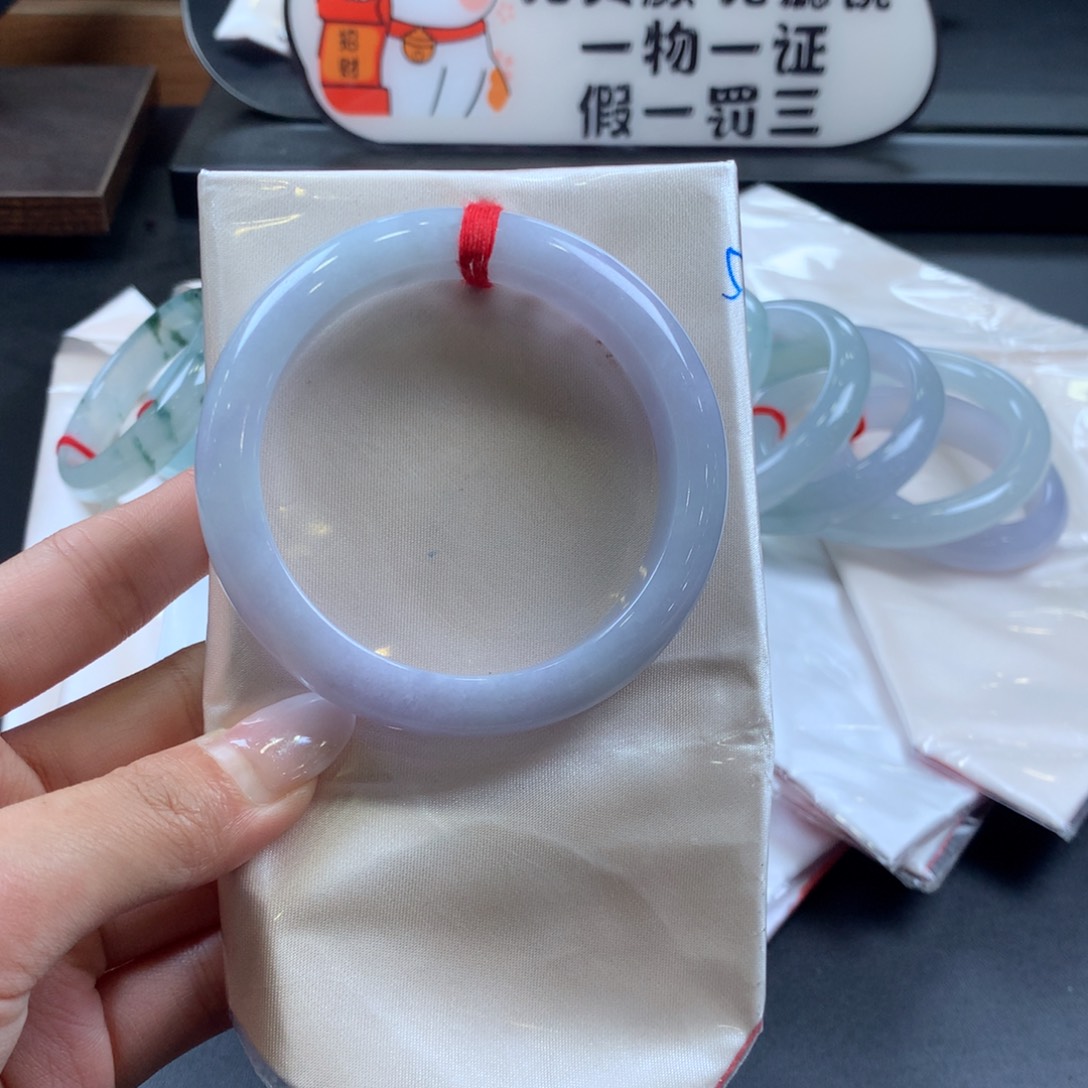 翡翠未镶嵌手镯57圈口