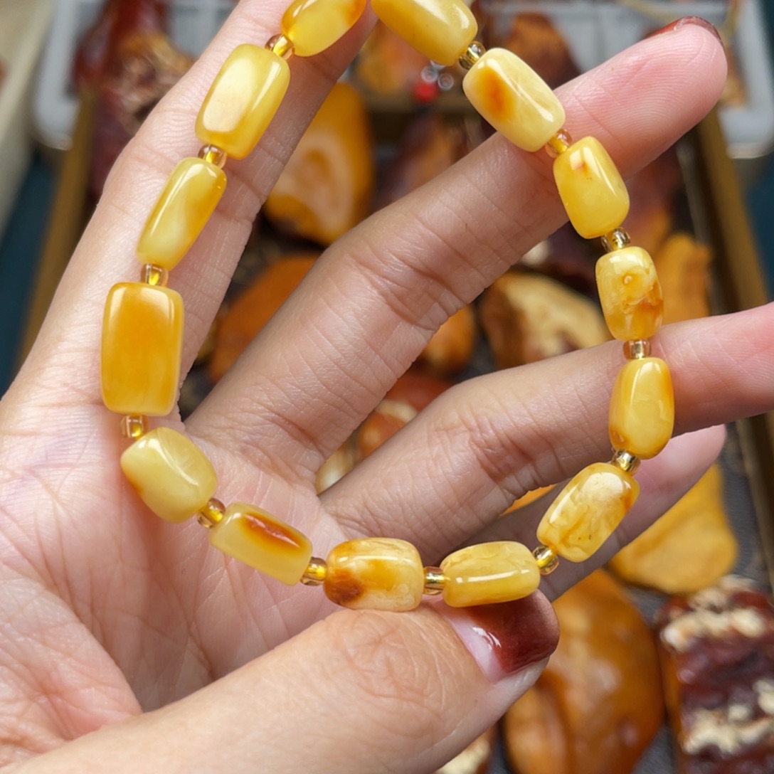 琥珀未镶嵌珠宝奇石