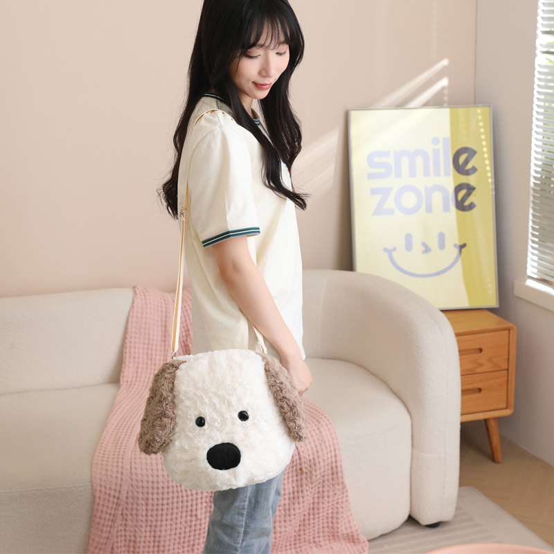 单肩包毛绒玩偶可爱冬季新款小狗斜挎包通勤用送女生礼物