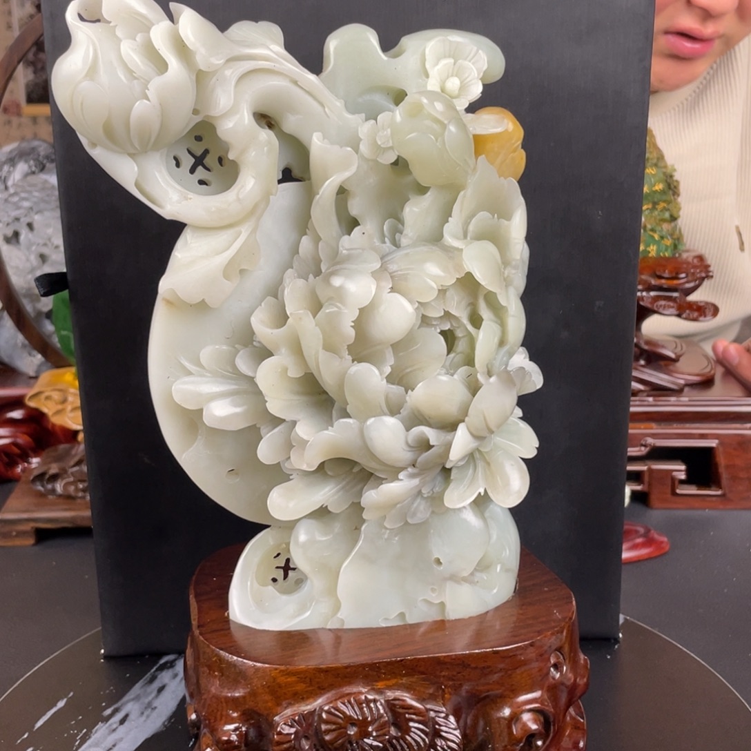 和田玉未镶嵌摆件