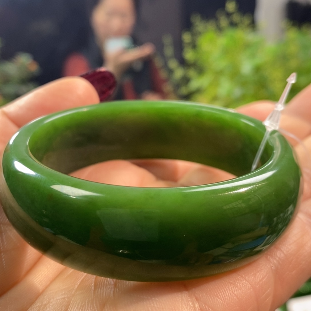 和田玉（碧玉）手镯未镶嵌