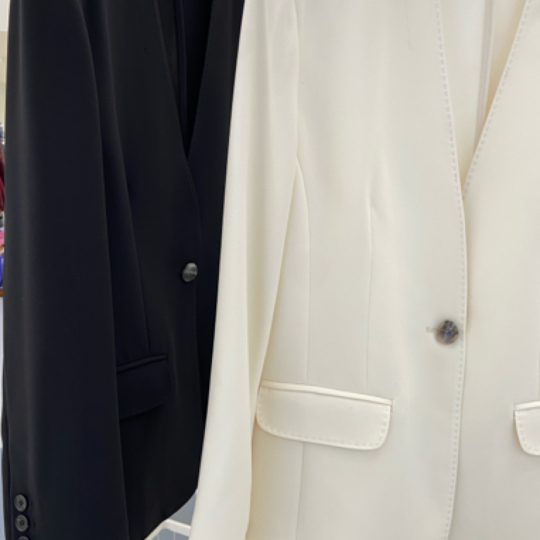 2025早春新品 极简风西服