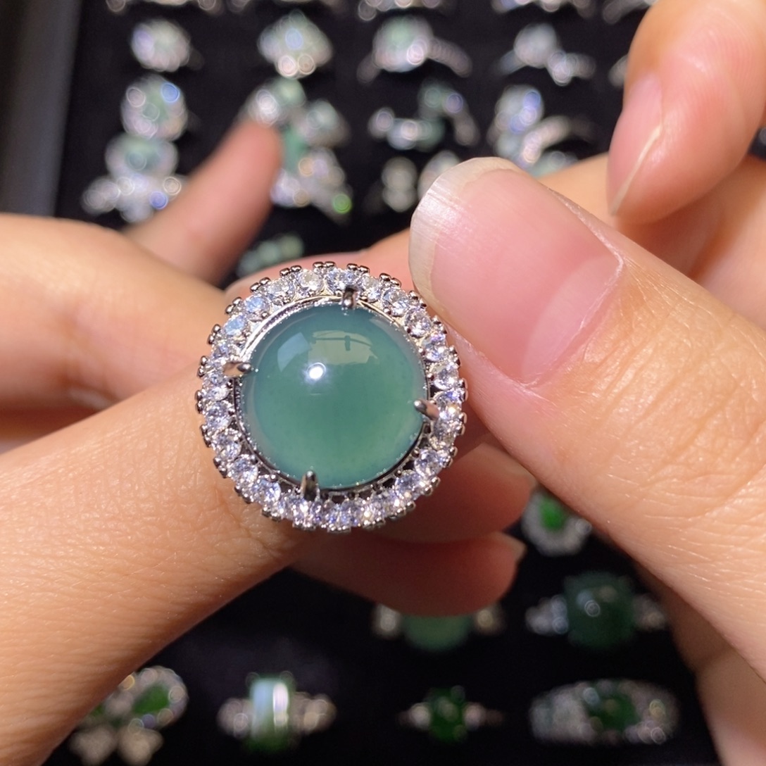 翡翠未镶嵌颈饰天然