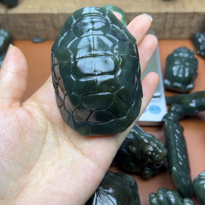 齐****和田玉（糖玉）未镶嵌挂件