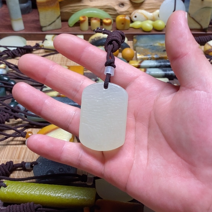 蛇纹石玉挂件未镶嵌S****1