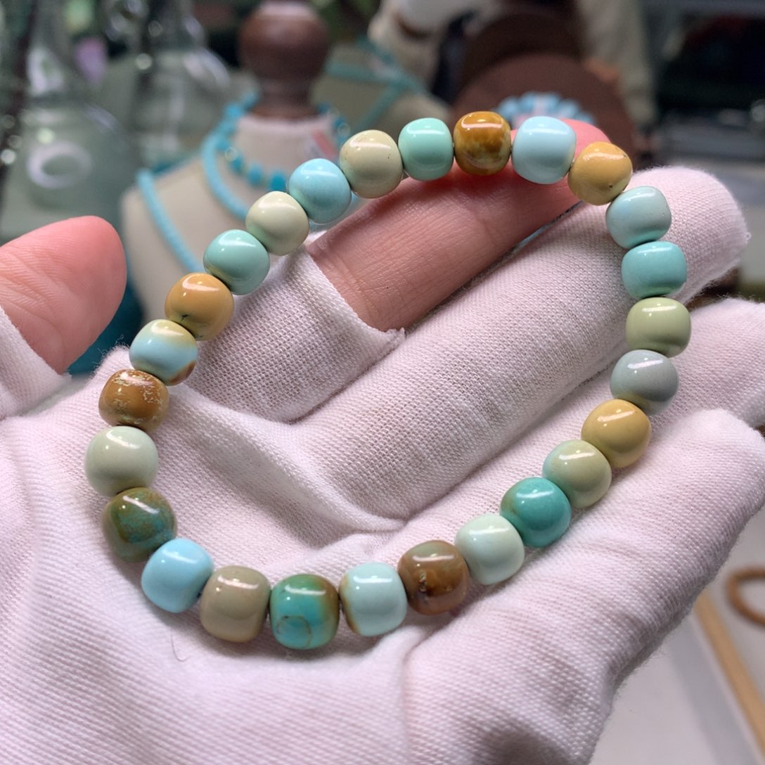 绿松石配饰未镶嵌