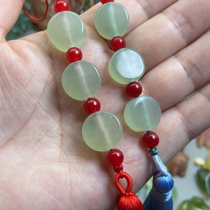 蛇纹石玉挂件未镶嵌