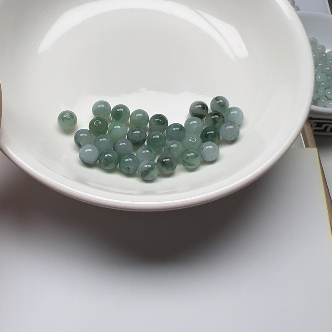 翡翠散珠柠*~纯天然缅甸翡翠A货卡6，28颗分3单