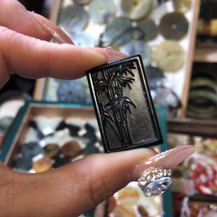 岫玉岫玉挂件未镶嵌