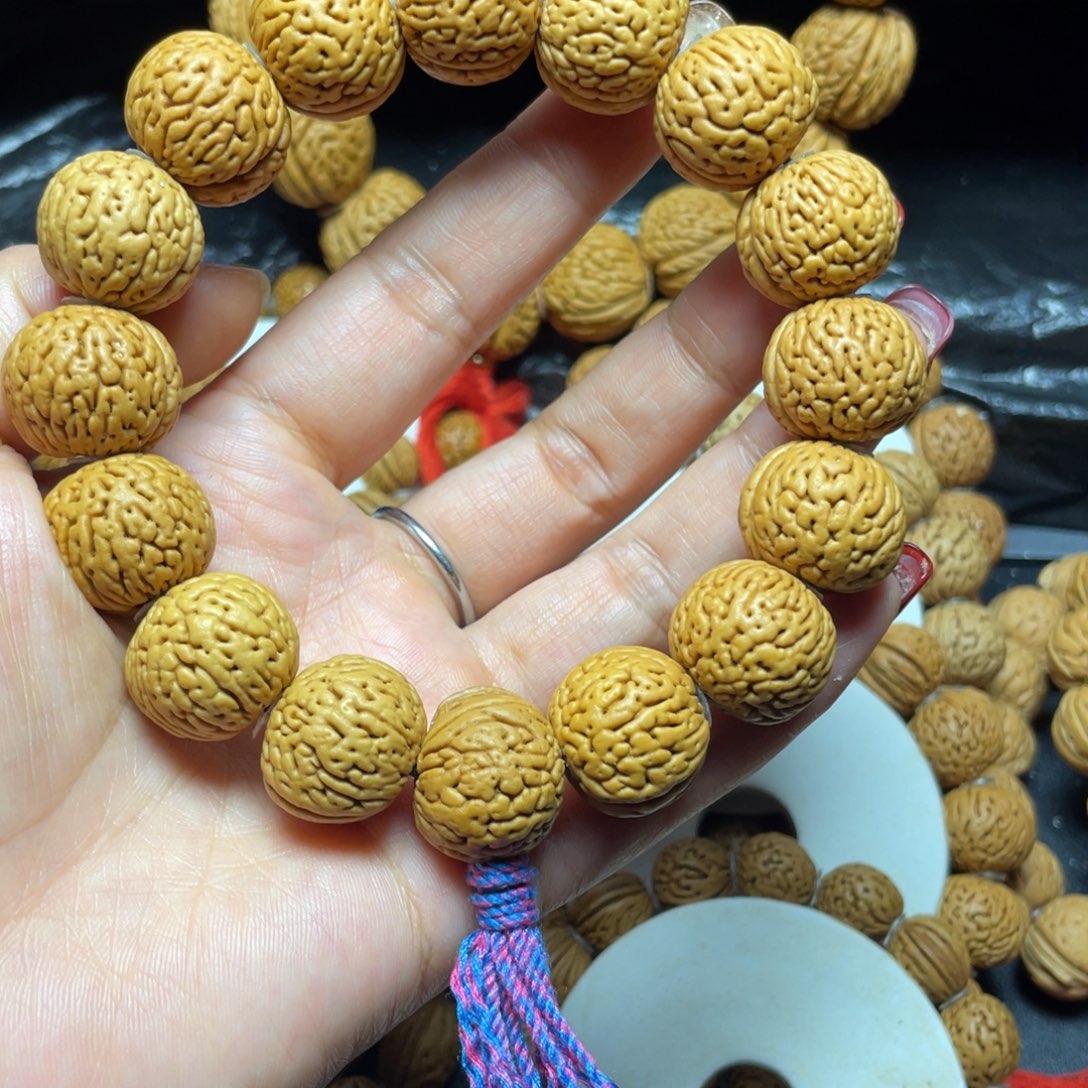 桃木桃核手串19+白月光