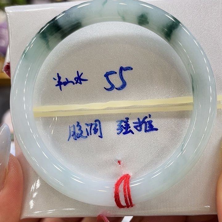 翡翠未镶嵌手镯翡翠手镯