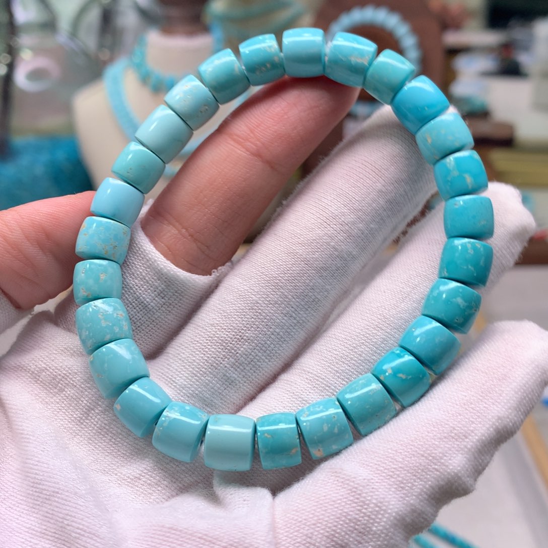 绿松石配饰未镶嵌