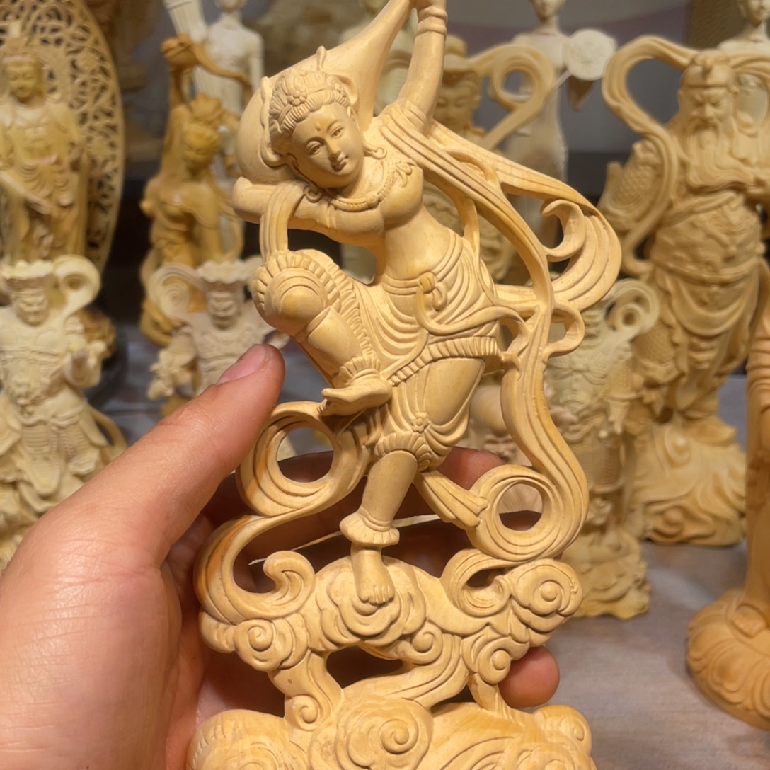 黄杨木小瑕疵飞天女