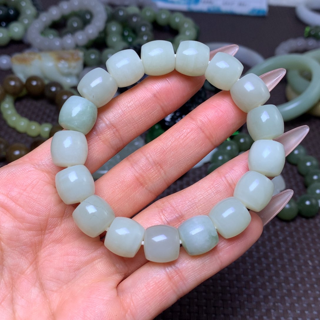 未镶嵌手串和田玉卡12