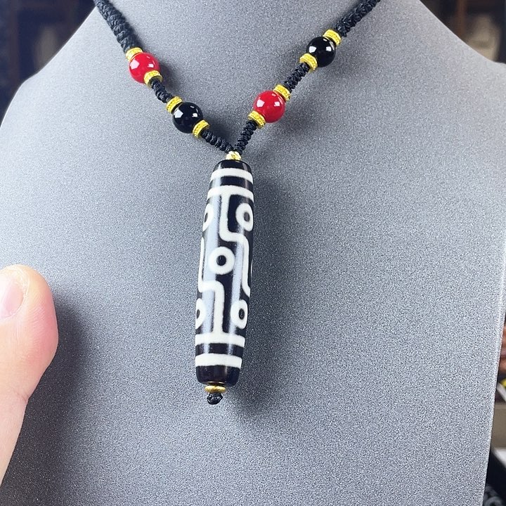 玛瑙/玉髓颈饰合金