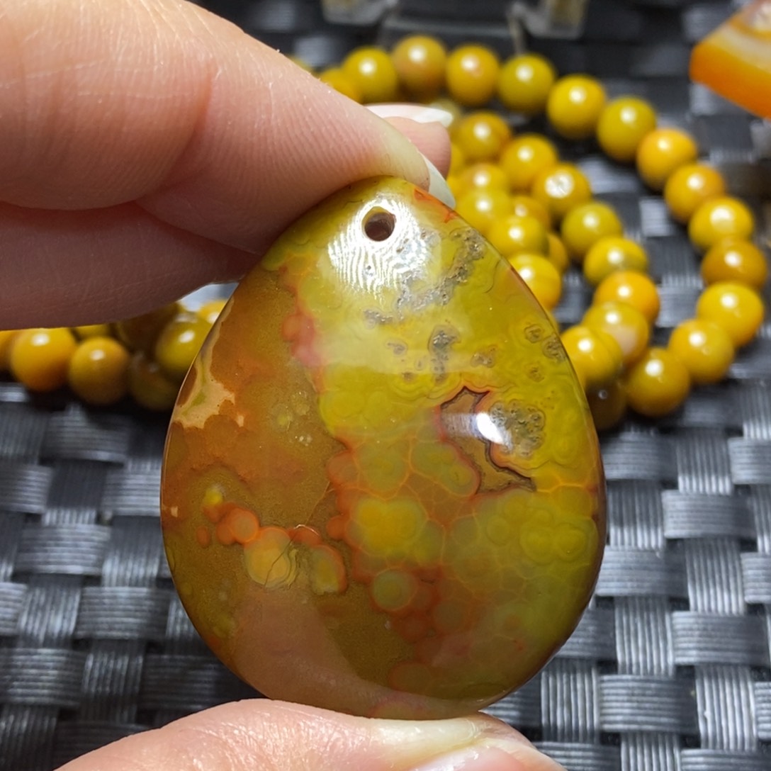 玛瑙/玉髓颈饰未镶嵌