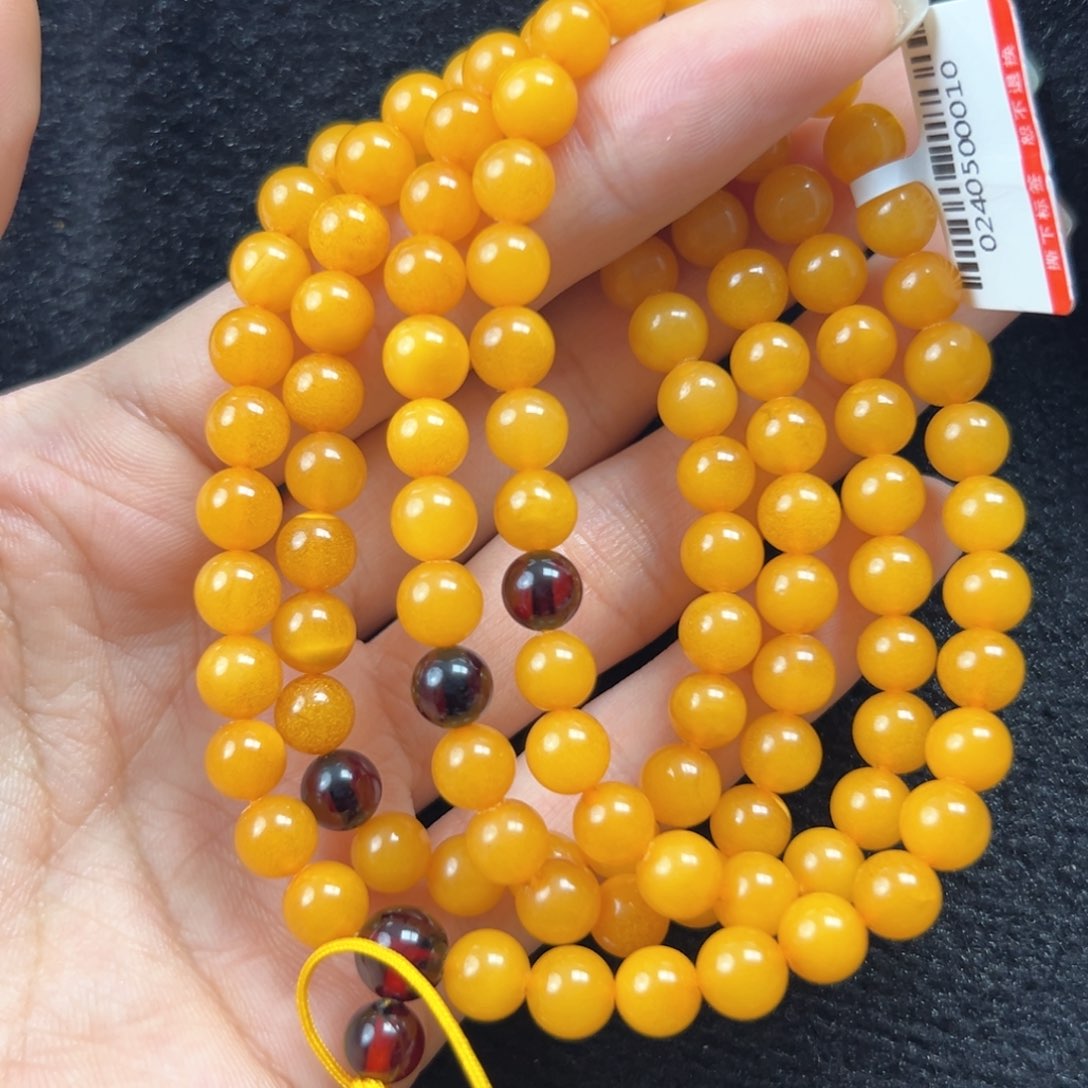 未镶嵌琥珀珠宝奇石