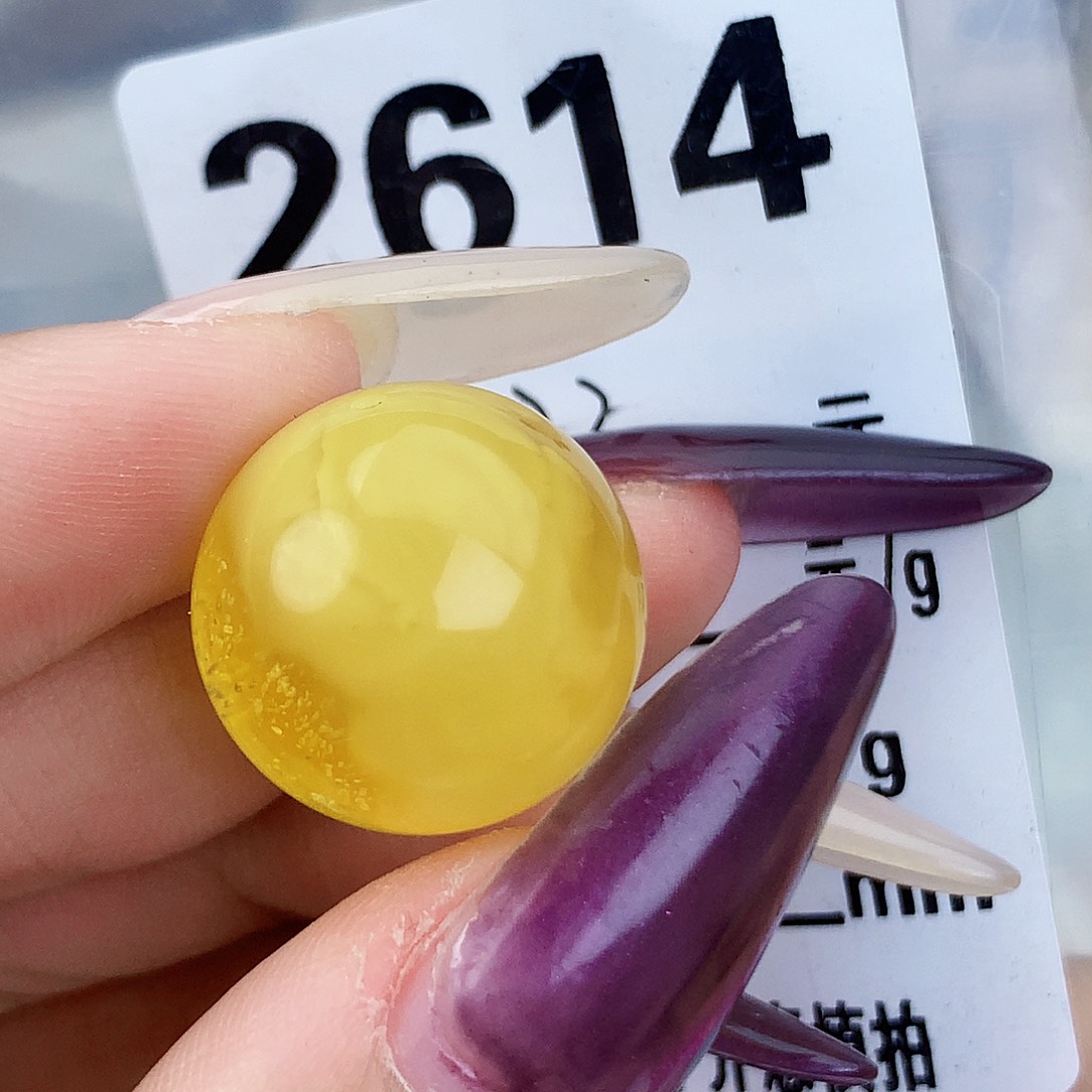 琥珀未镶嵌珠宝奇石18.5特色