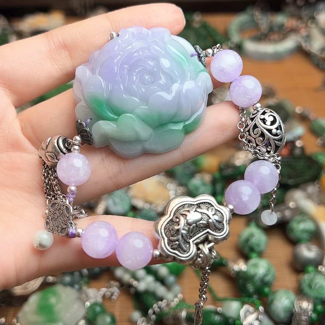 魅***泉未镶嵌手链翡翠吊坠