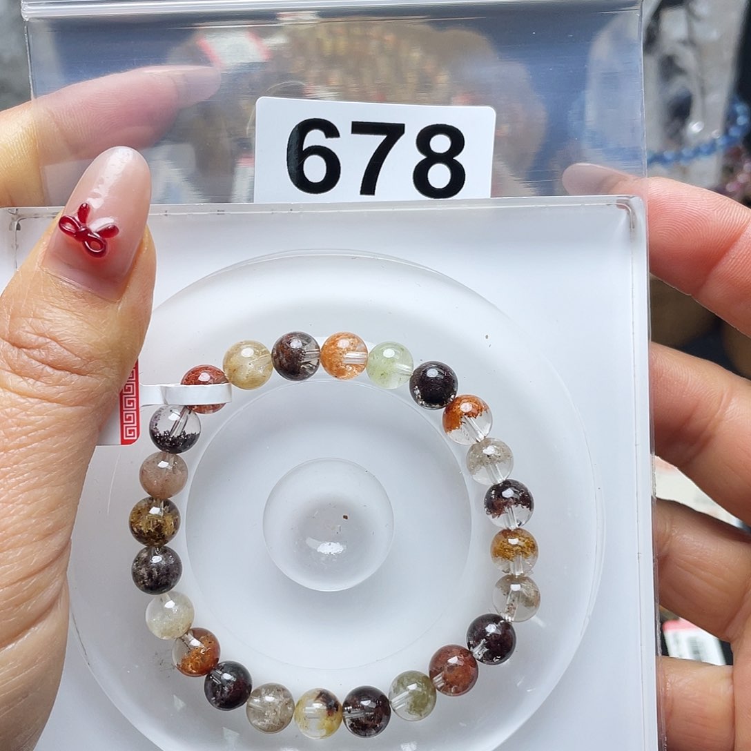 水晶手串678。未镶嵌爱***花