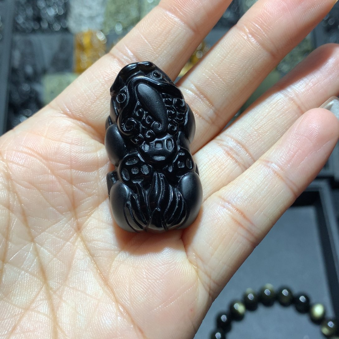 黑曜岩吊坠(赠链)未镶嵌嫩****艺