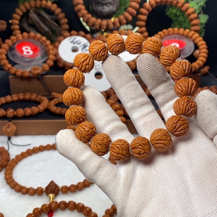 桃核吊坠秦岭龙纹