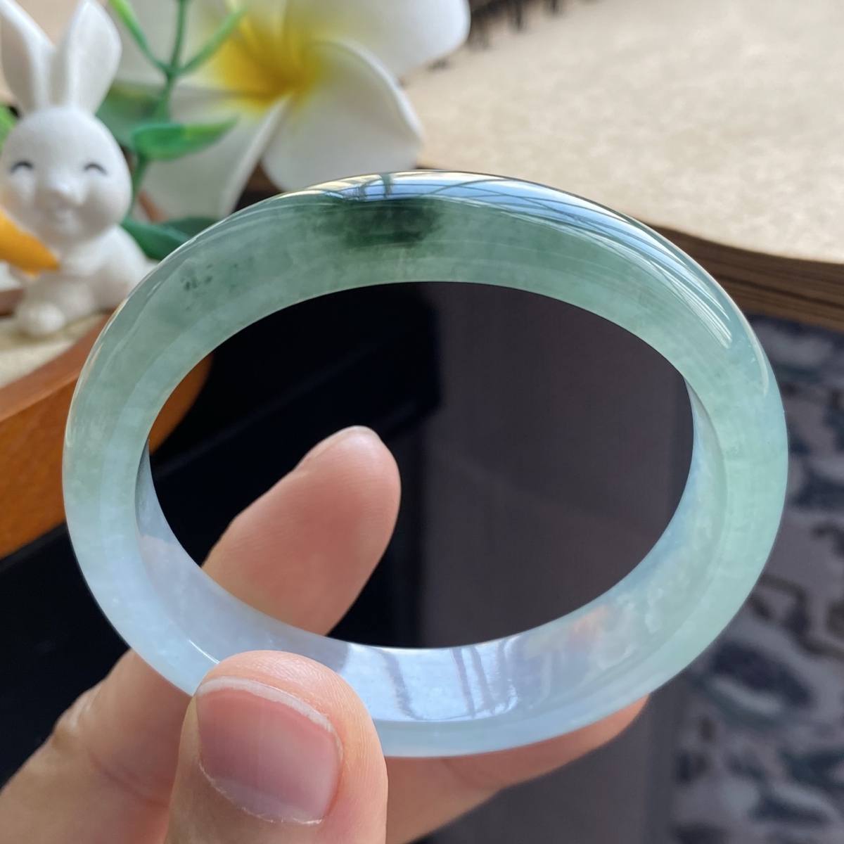 3.25批2283号翡翠手镯51-44.1-12.5-6.9贵妃！适合正圈49的戴！