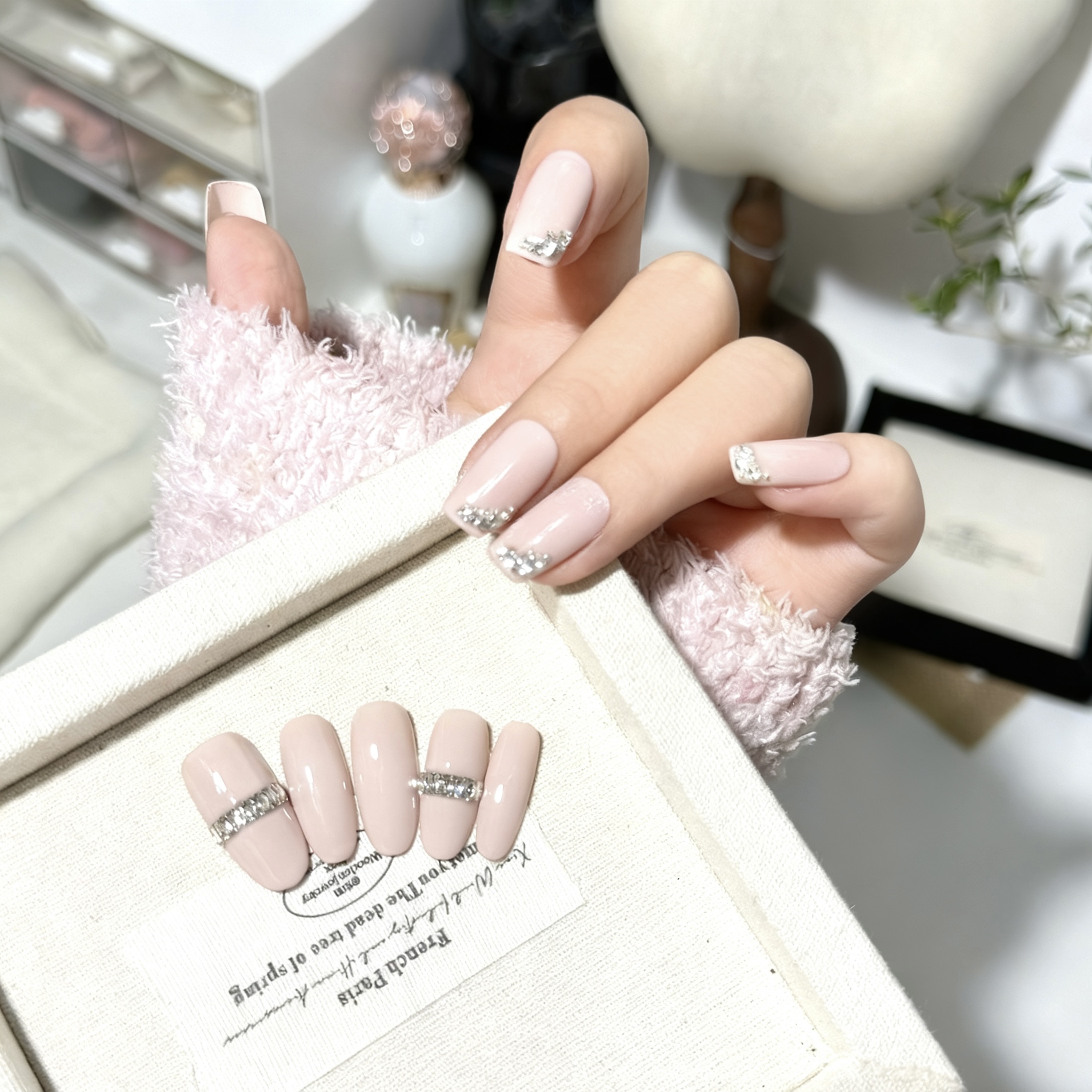 【露思粉】皮粉色温柔显白手工简约风穿戴甲美甲贴片