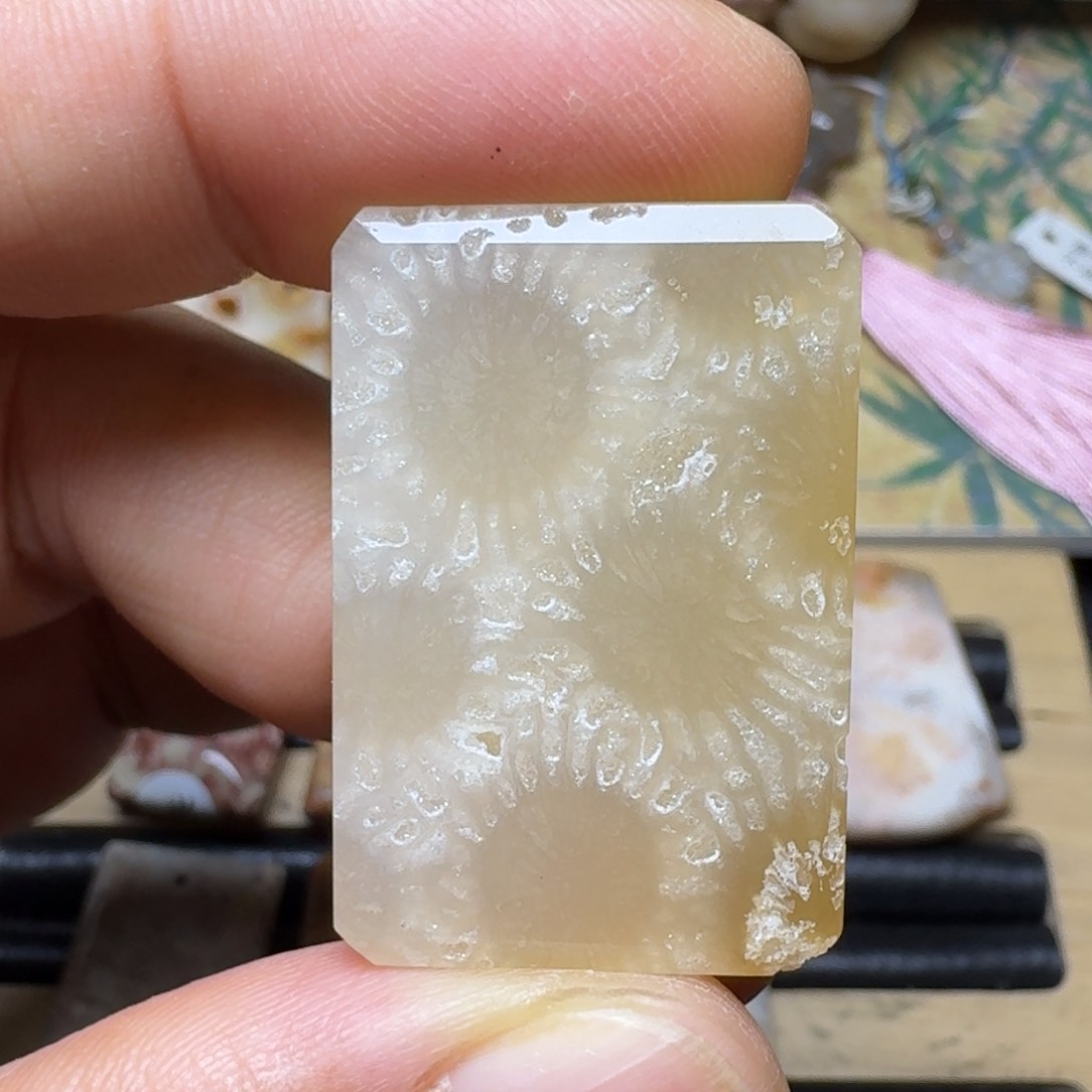 硅化玉纯天然色有机玉石保真色未镶嵌