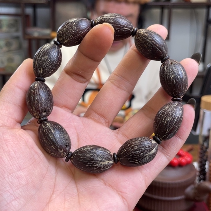 紫金鼠手串紫金鼠