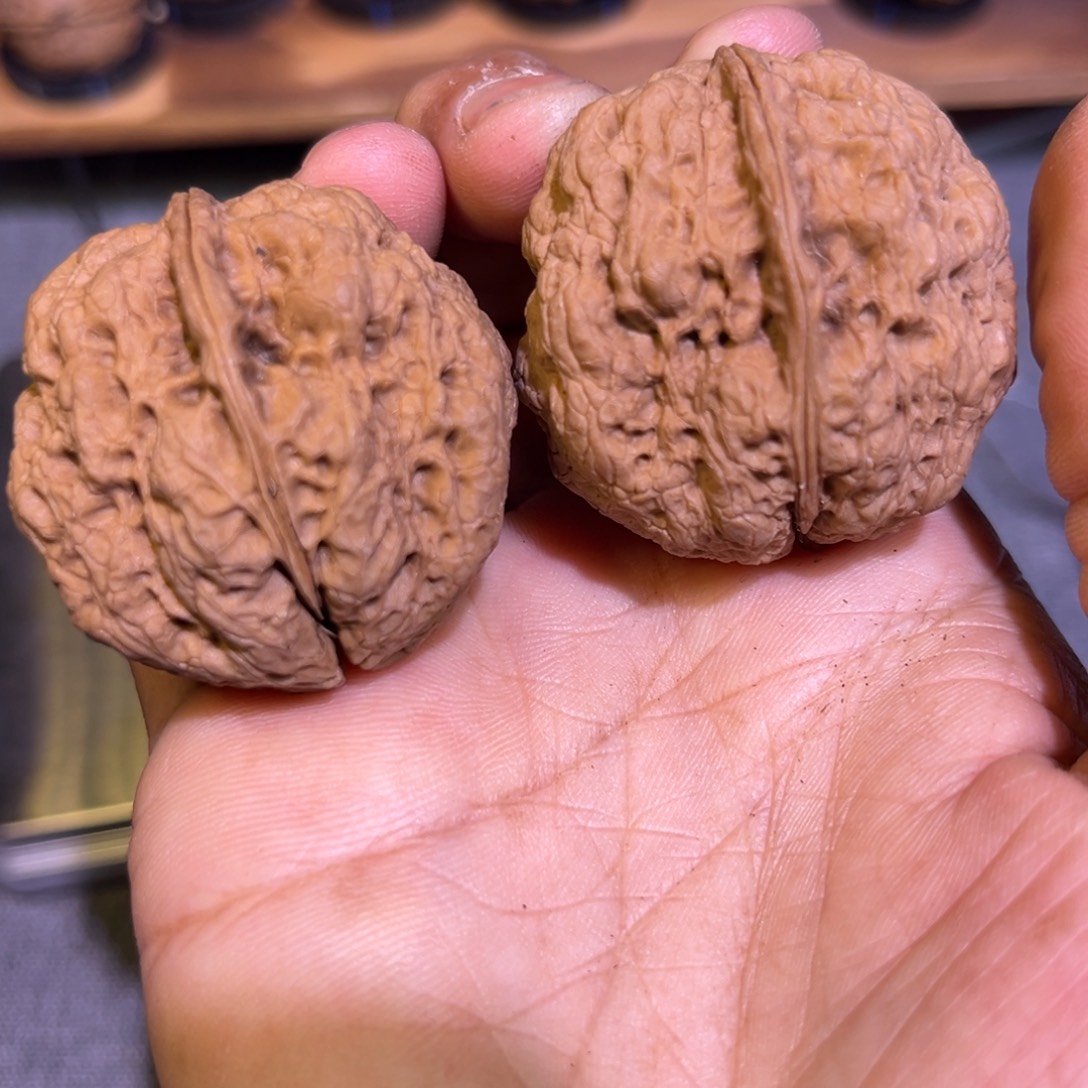 把件文玩核桃红旺云铁34号37mm