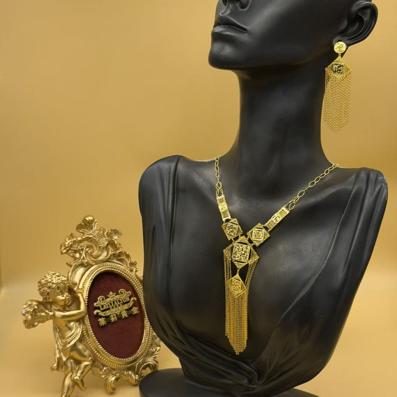 B播 27.34g 足金999 套链 e