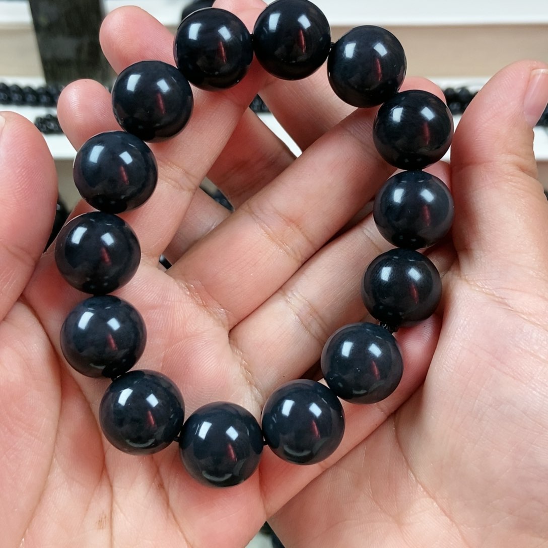 和田玉（墨玉）卡16圆珠入门级手串未镶嵌