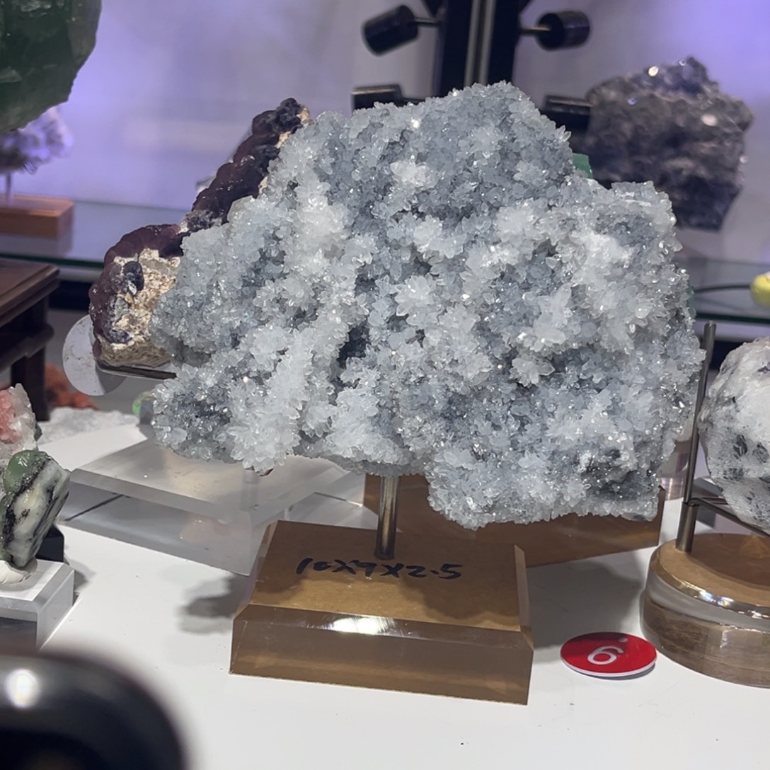 石材水晶摆件标本