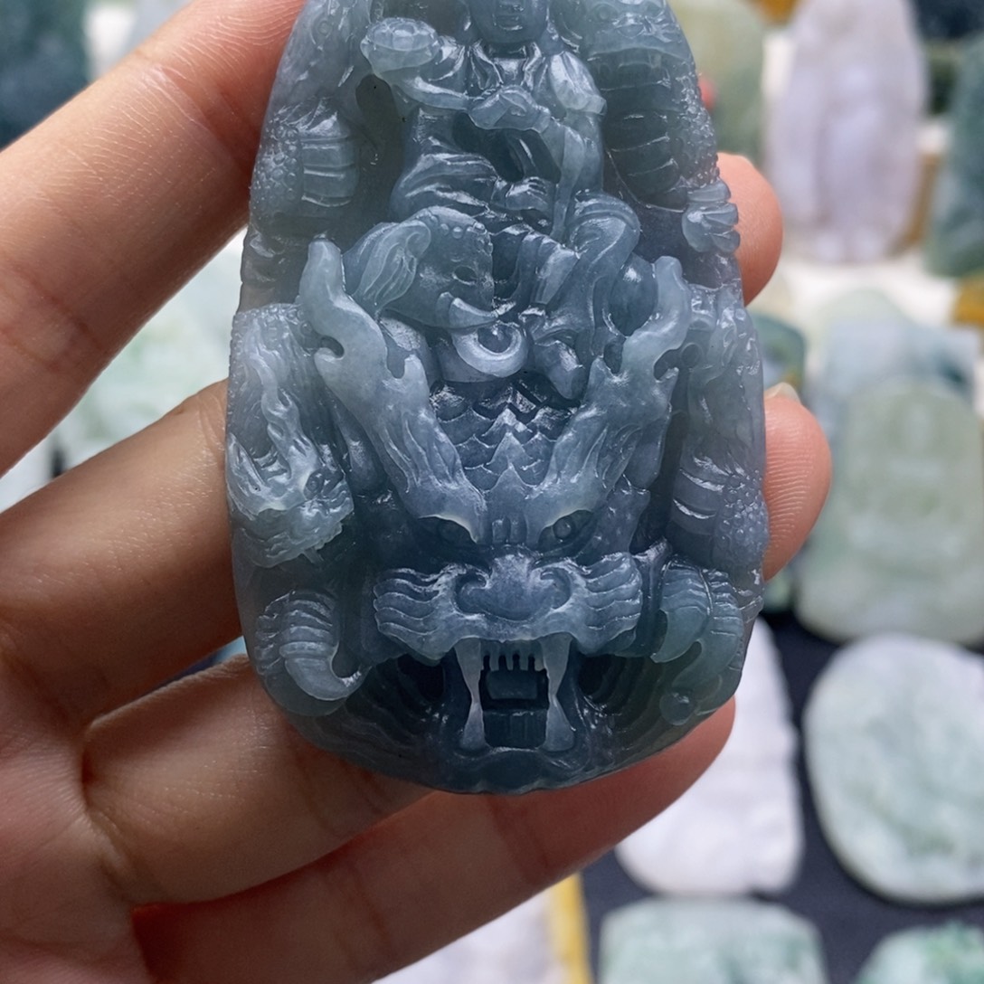 定制翡翠未镶嵌翡翠