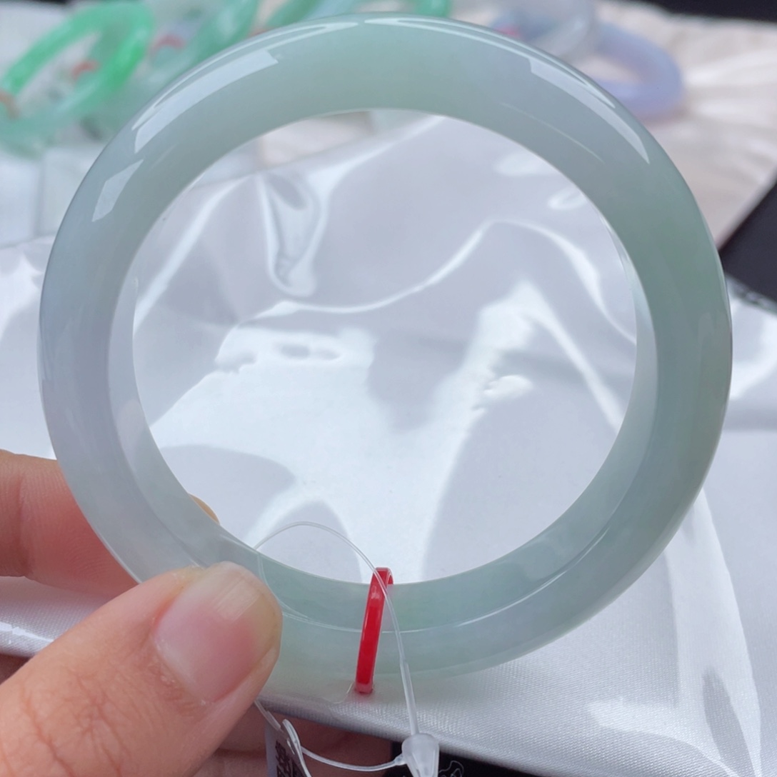 翡翠手镯未镶嵌56正圈