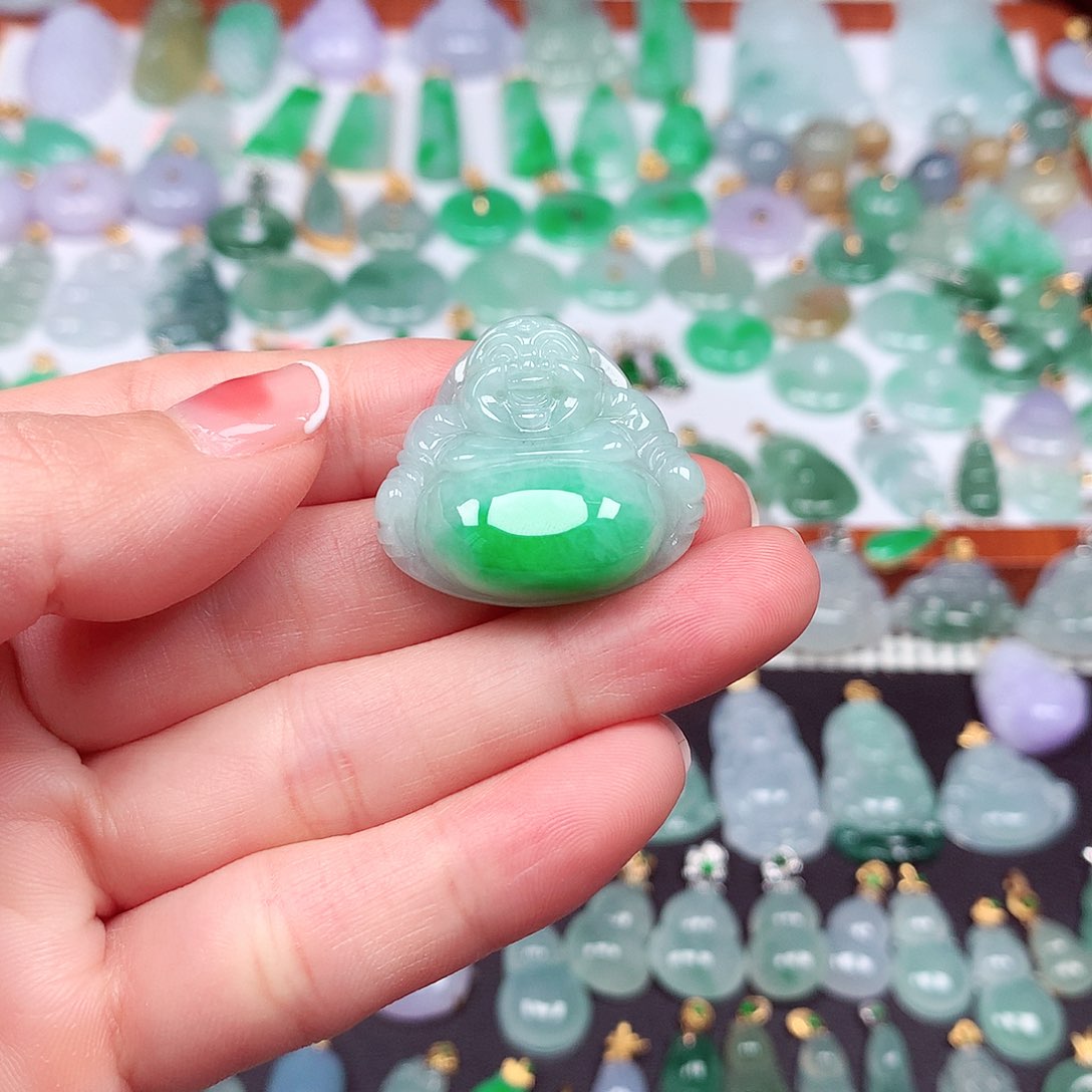 翡翠颈饰未镶嵌天然翡翠A货