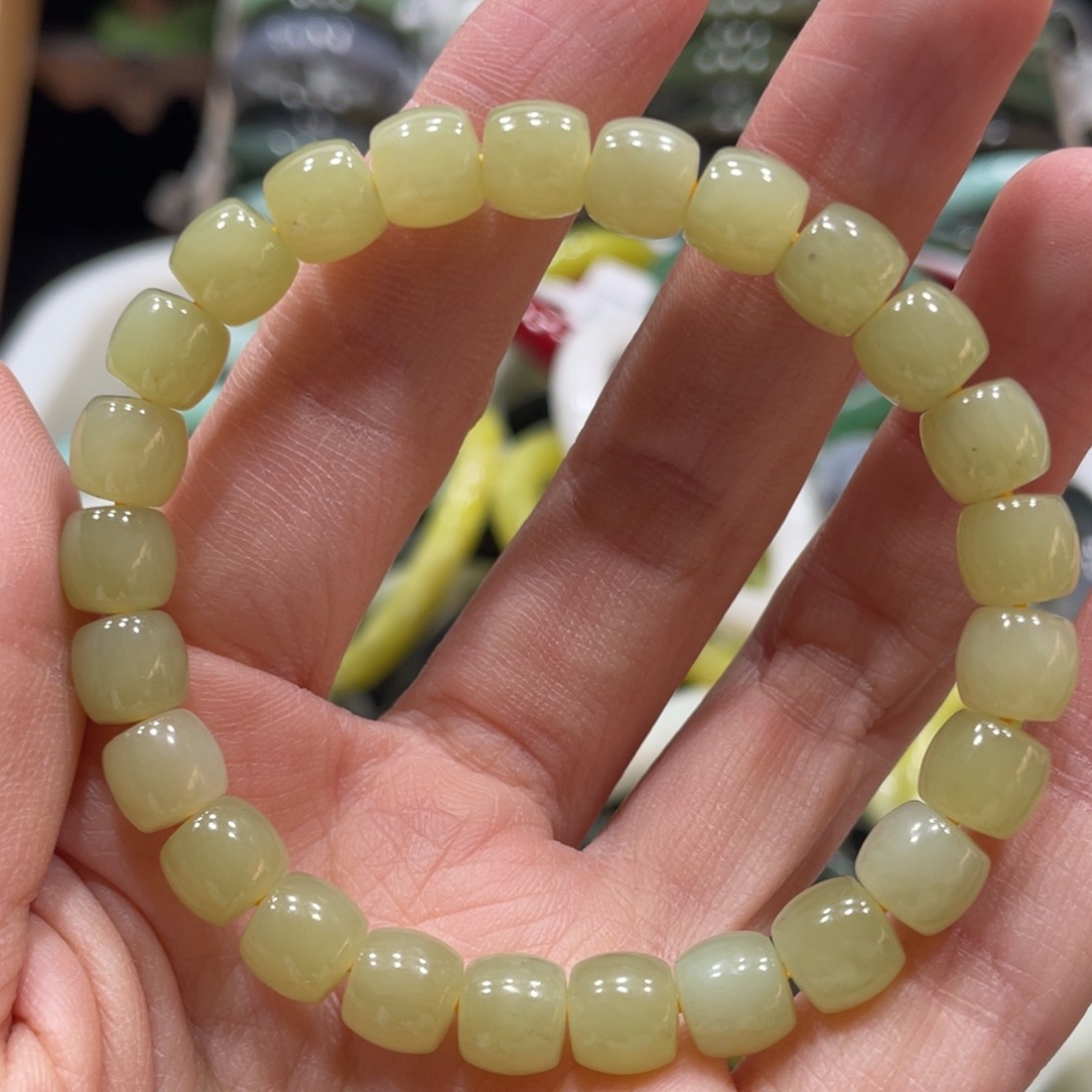 和田玉手串未镶嵌微瑕