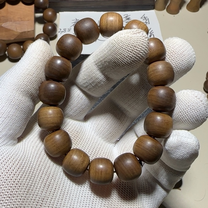 东***阳檀香木老山檀香13×14黑肉横纹虎皮药香凉甜土埋料沉水