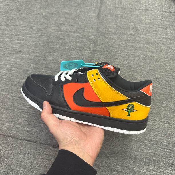 全新未使用 NIKE/耐克 全新42.5码 Dunk黑外星人 球鞋