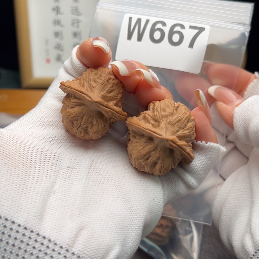 文玩核桃把件35大枣w 667