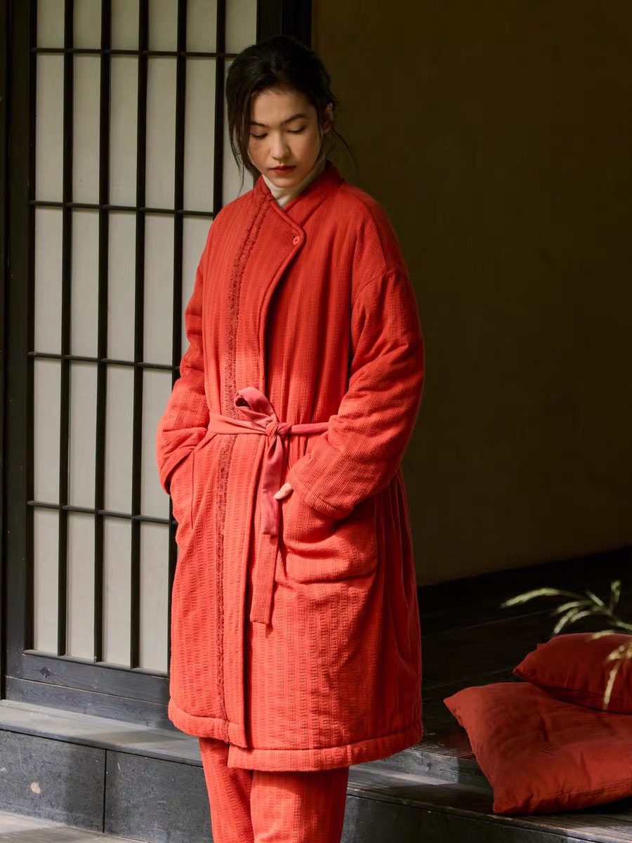 朵朵可可睡衣冬季2025秋冬新款复古斜襟系带印花加厚家居服睡袍