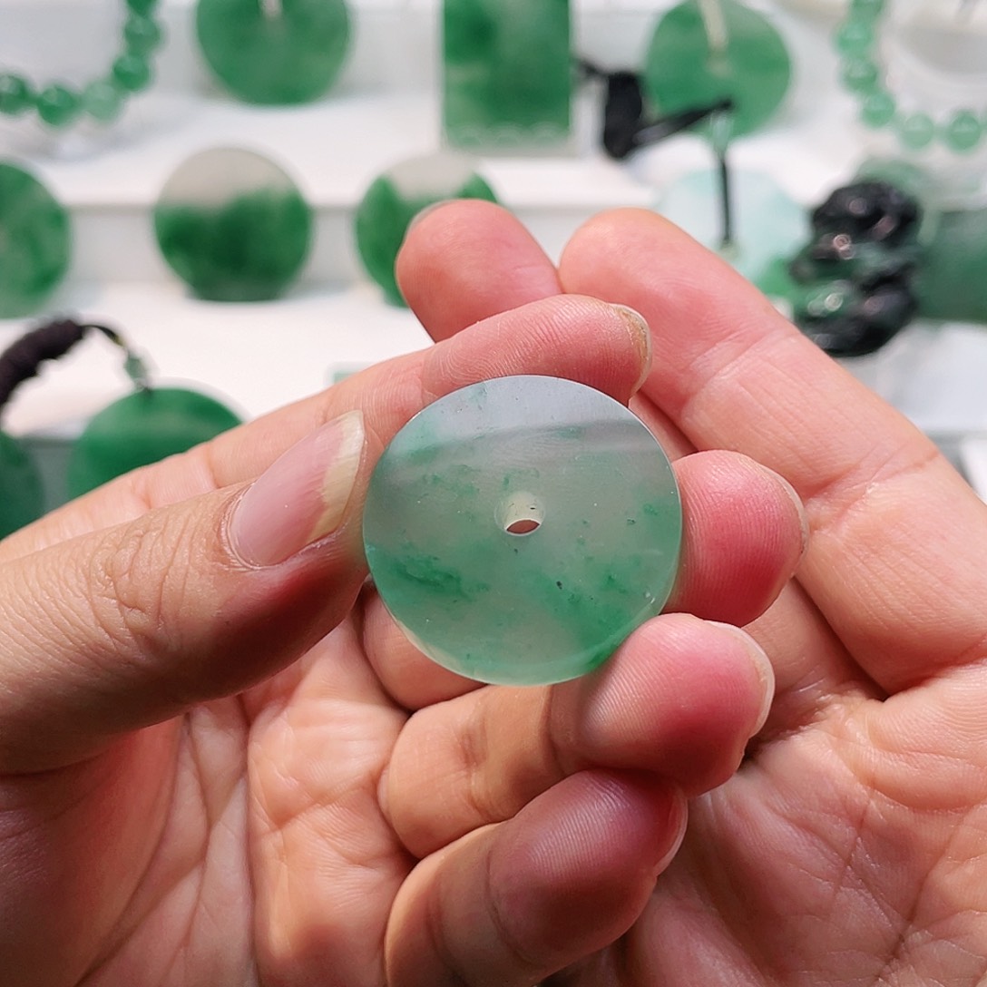 石英质玉未镶嵌吊坠(不含链)