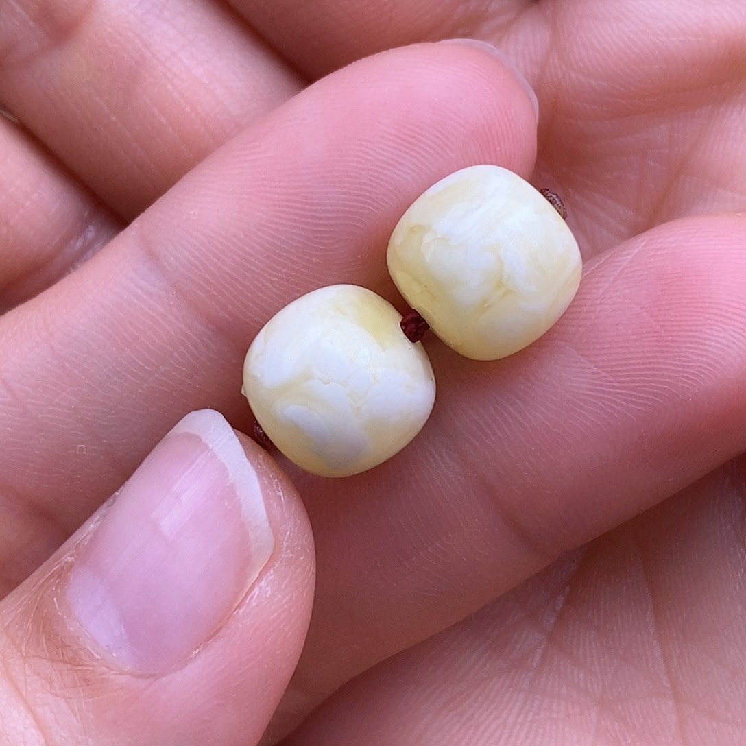 琥珀裸石未镶嵌庆**馆11mm 蜜蜡珠子