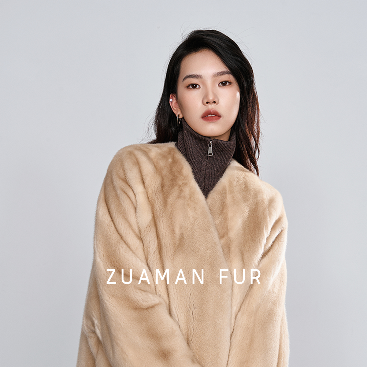 祖阿曼冬季新款老板娘自留款进口天鹅绒水貂V领蝙蝠袖慵懒款059