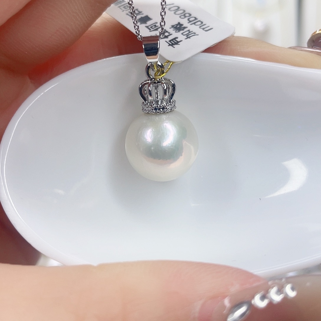 淡水珍珠吊坠(赠链)未镶嵌