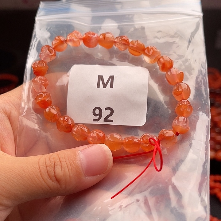 未镶嵌南红玛瑙多样性发货8m m南红玛瑙